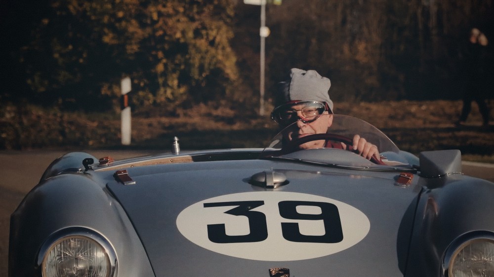 PORSCHE 550 SPYDER – ON THE ROAD AGAIN